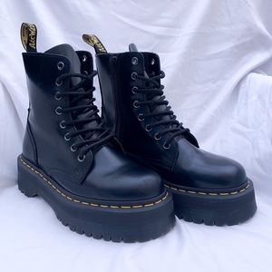Dr. Martens Jadon Boots